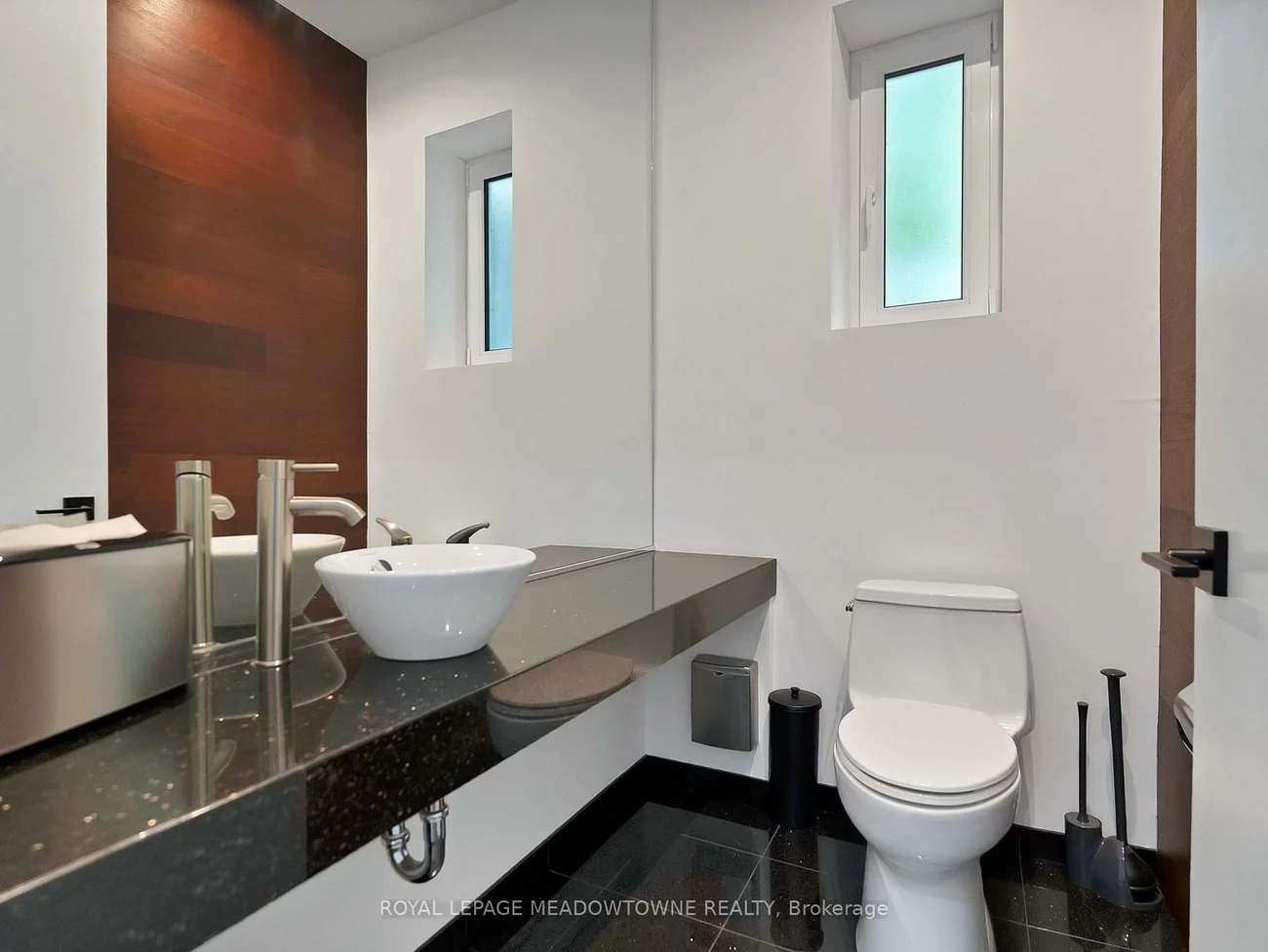 544, Richmond, Waterfront Communities C1, Toronto