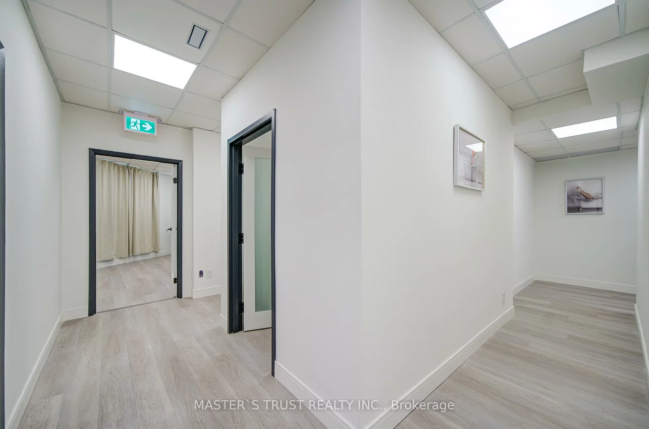 1300, Bay, Annex, Toronto