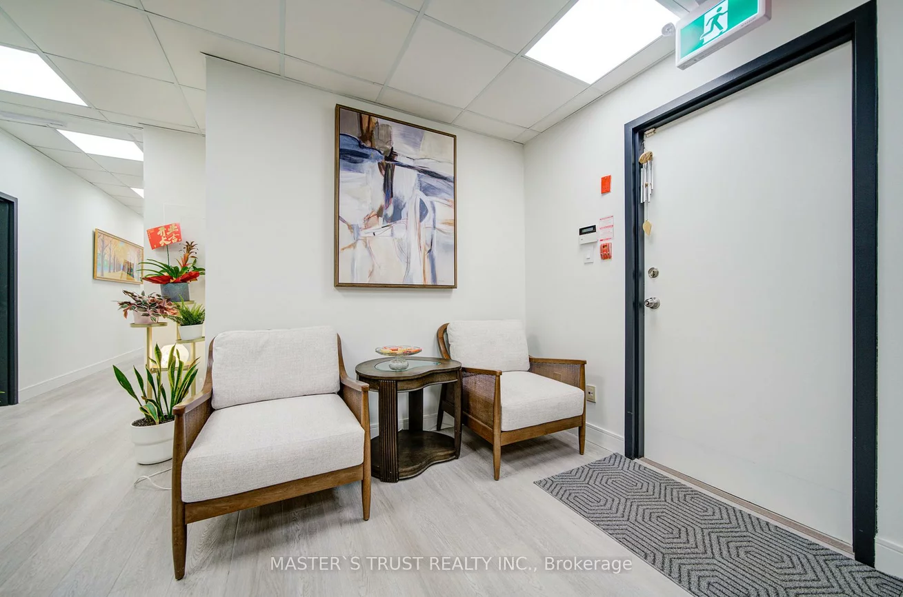 1300, Bay, Annex, Toronto