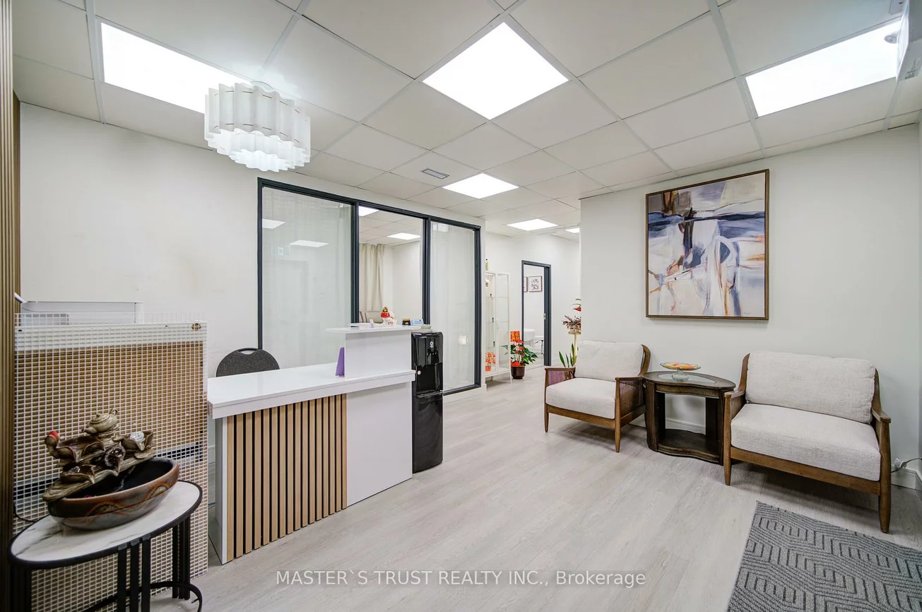 1300, Bay, Annex, Toronto