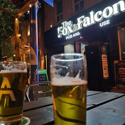 831, Dundas, Trinity-Bellwoods, Toronto