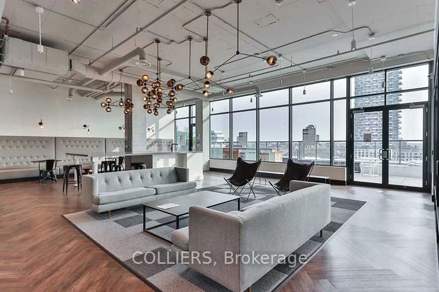 130, Queens Quay, Waterfront Communities C8, Toronto