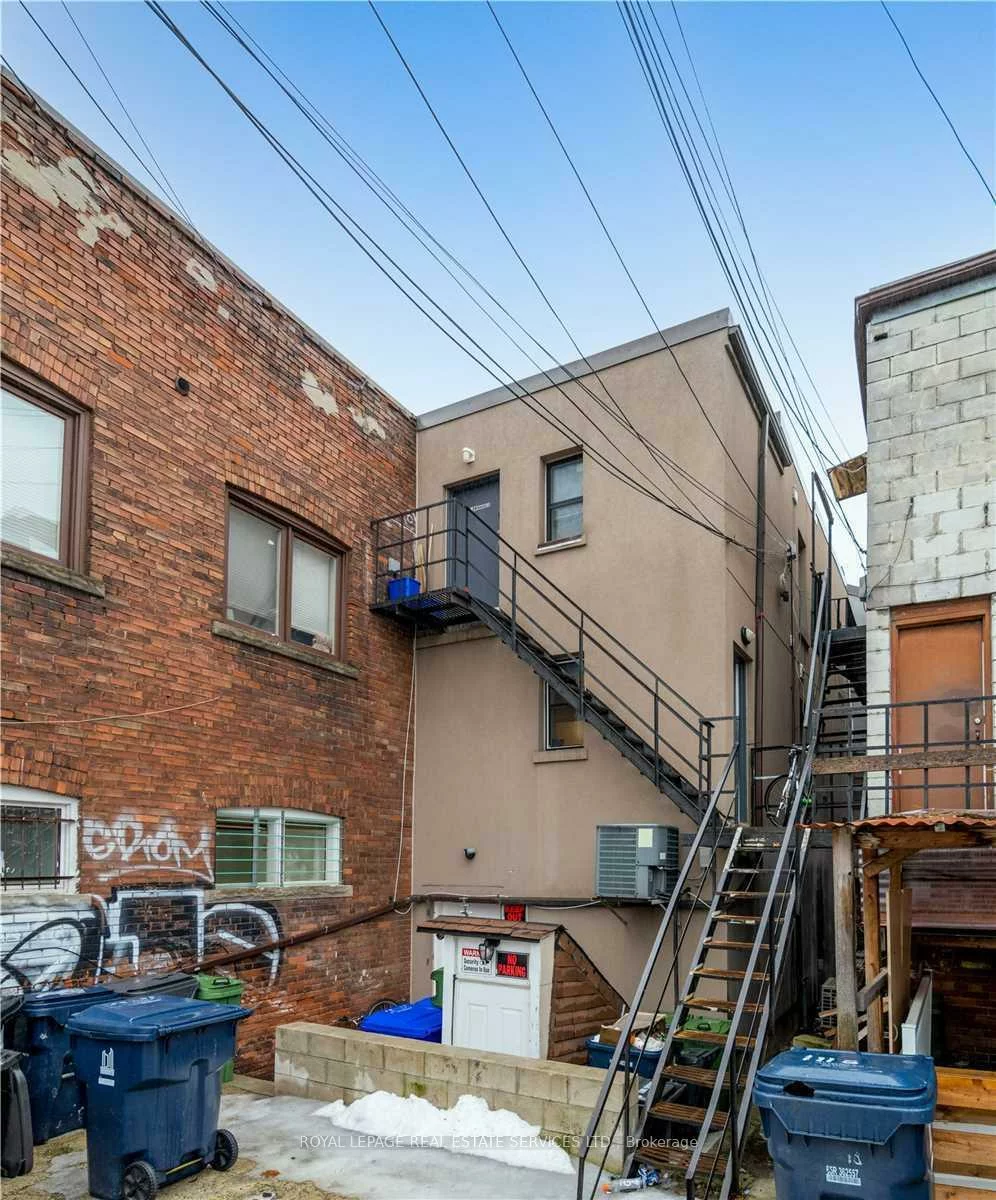 1116, College, Dufferin Grove, Toronto