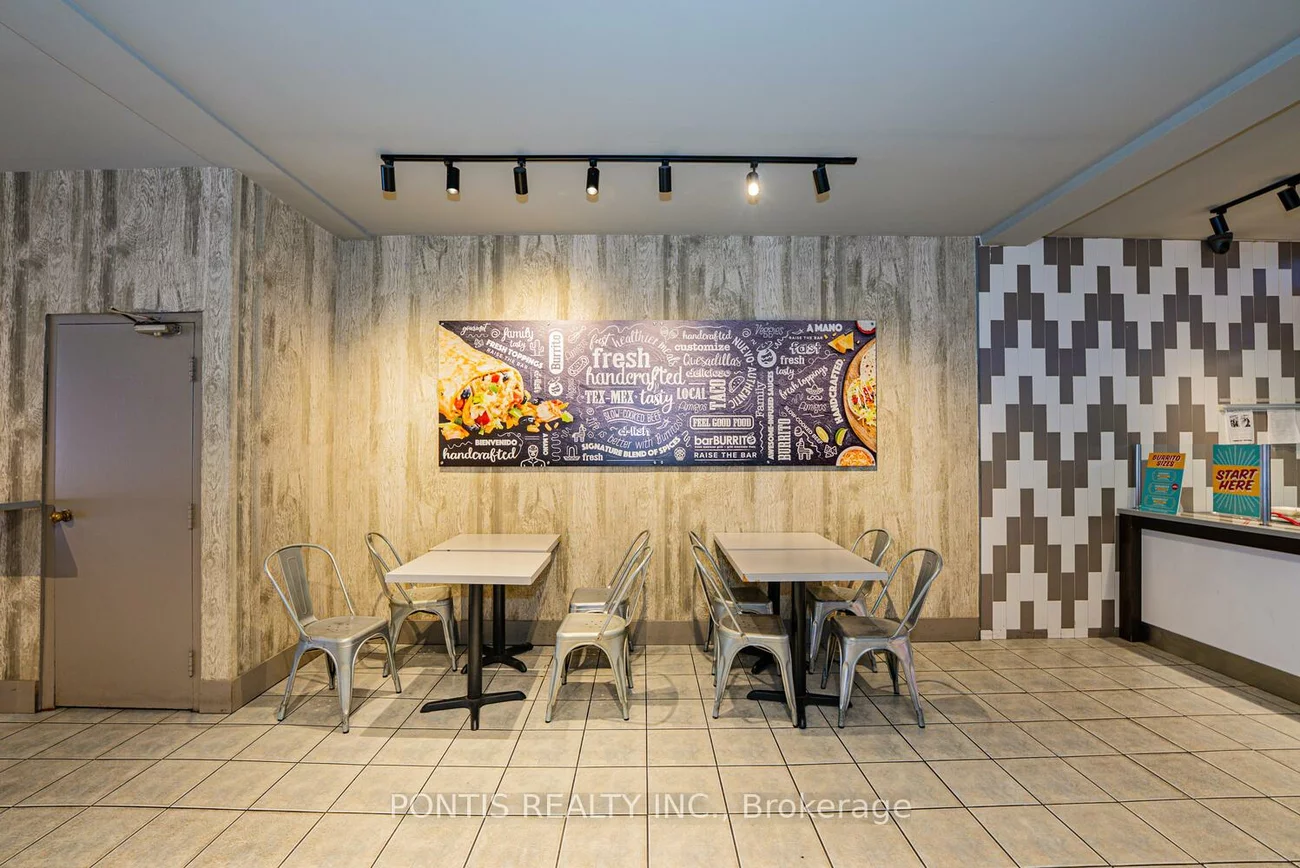 4918, Yonge, Lansing-Westgate, Toronto