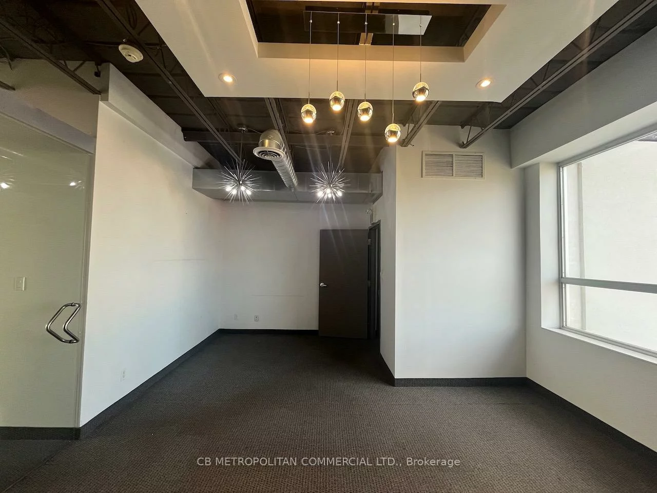 1880, O'connor, Victoria Village, Toronto