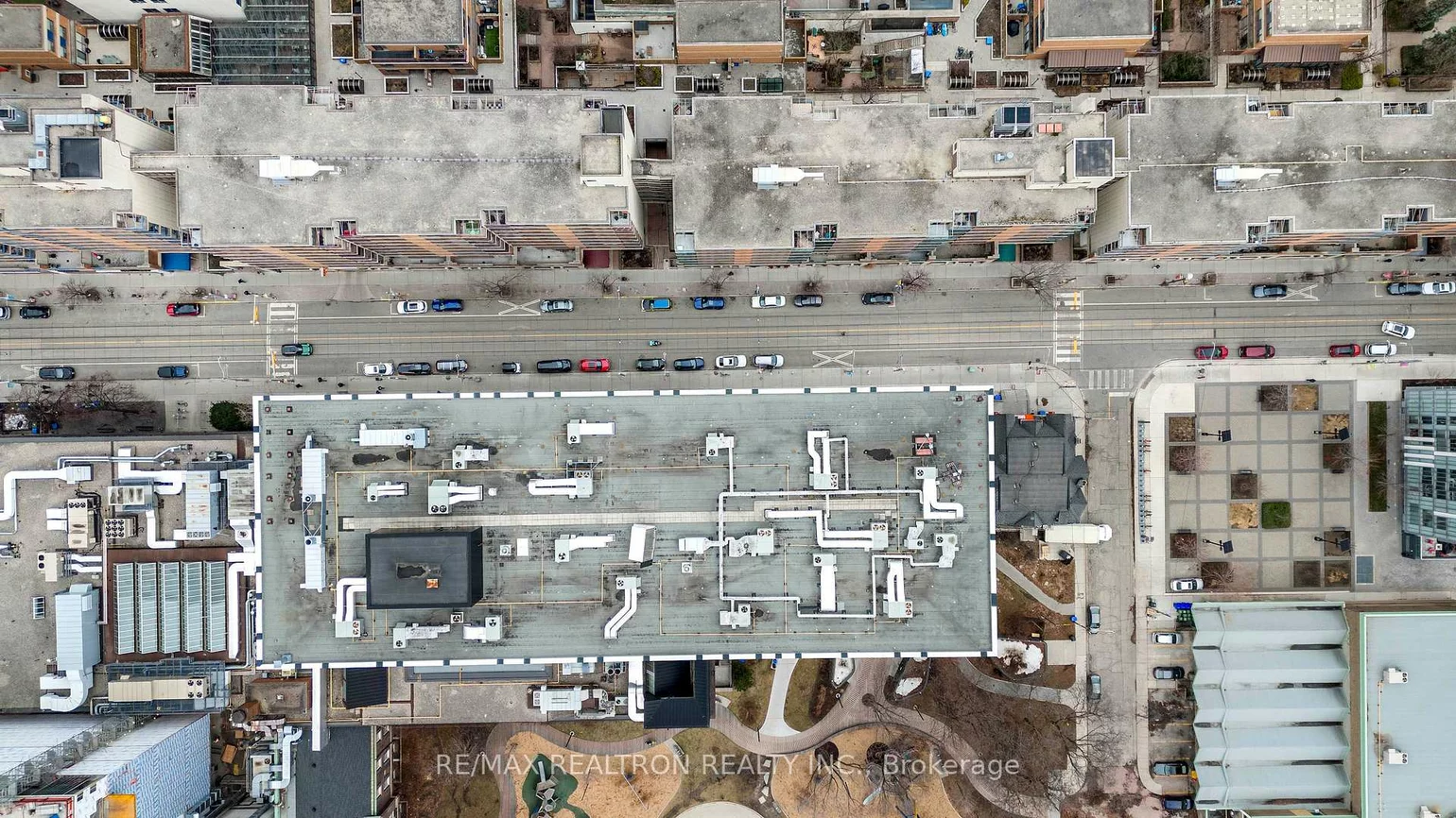 85, McCaul, Kensington-Chinatown, Toronto