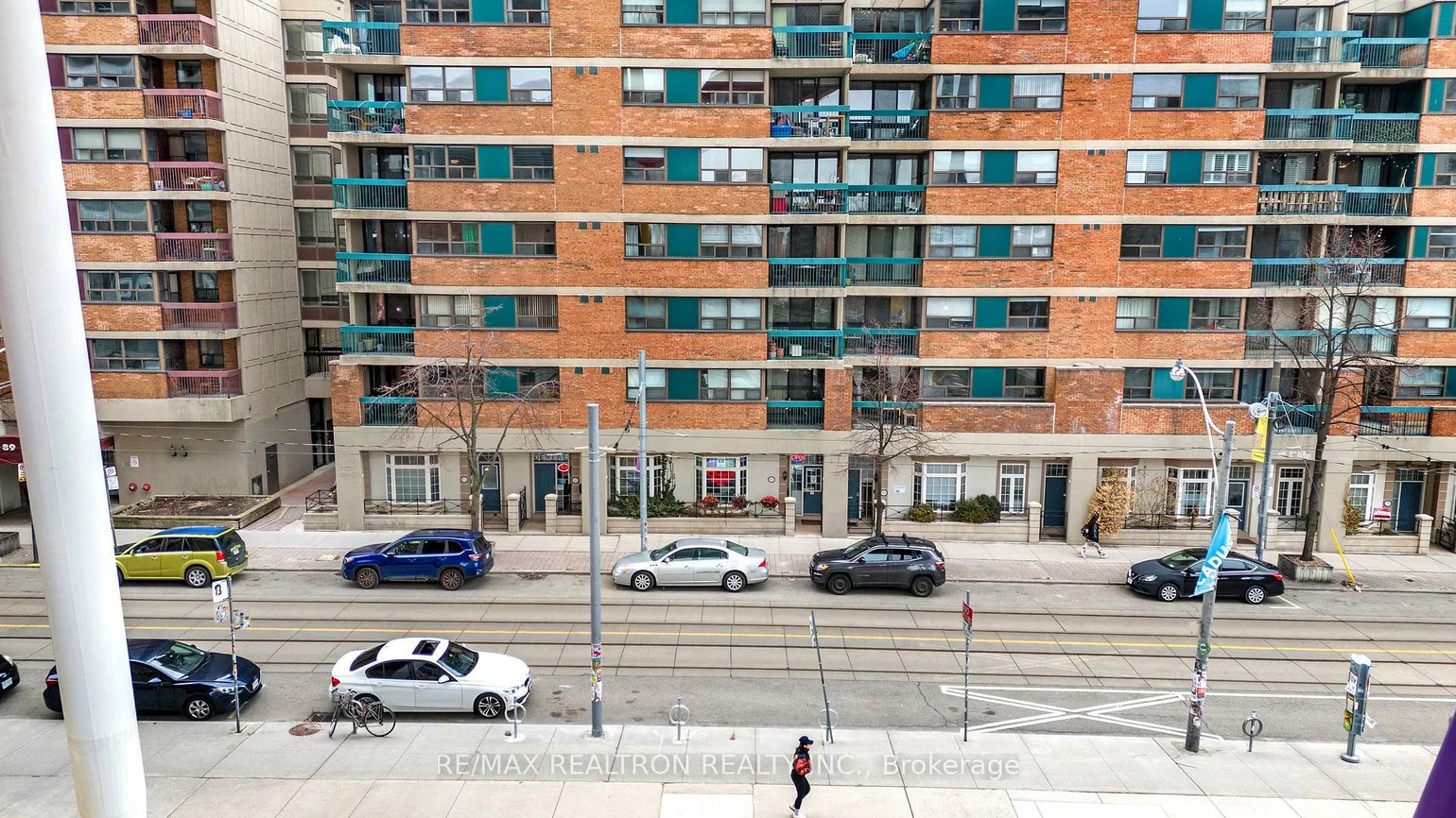 85, McCaul, Kensington-Chinatown, Toronto