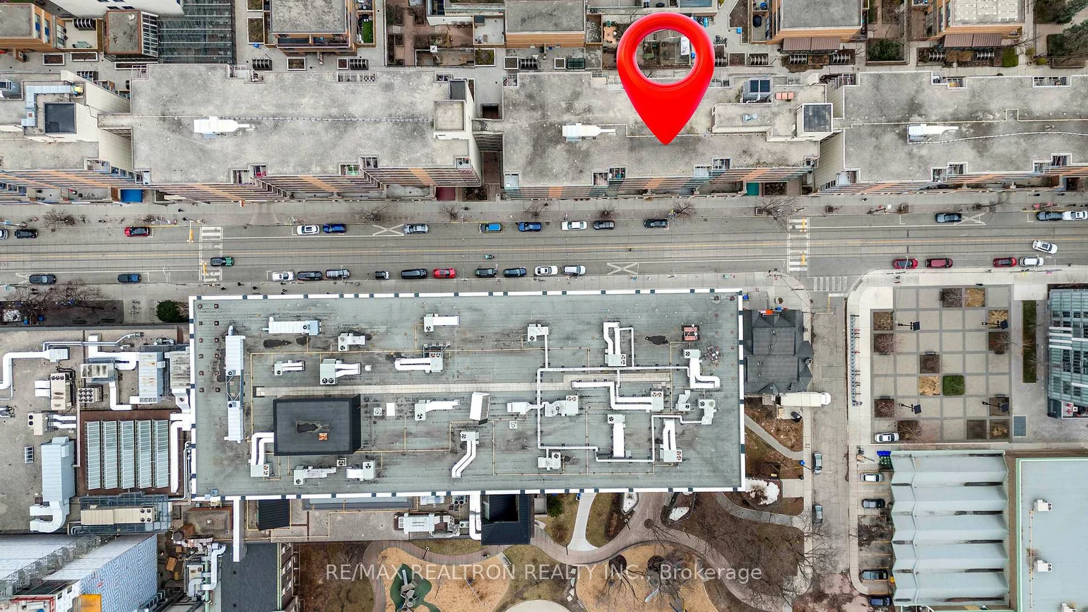 85, McCaul, Kensington-Chinatown, Toronto