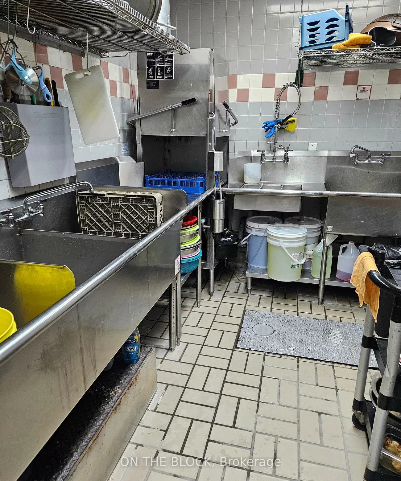 1448, Lawrence, Parkwoods-Donalda, Toronto