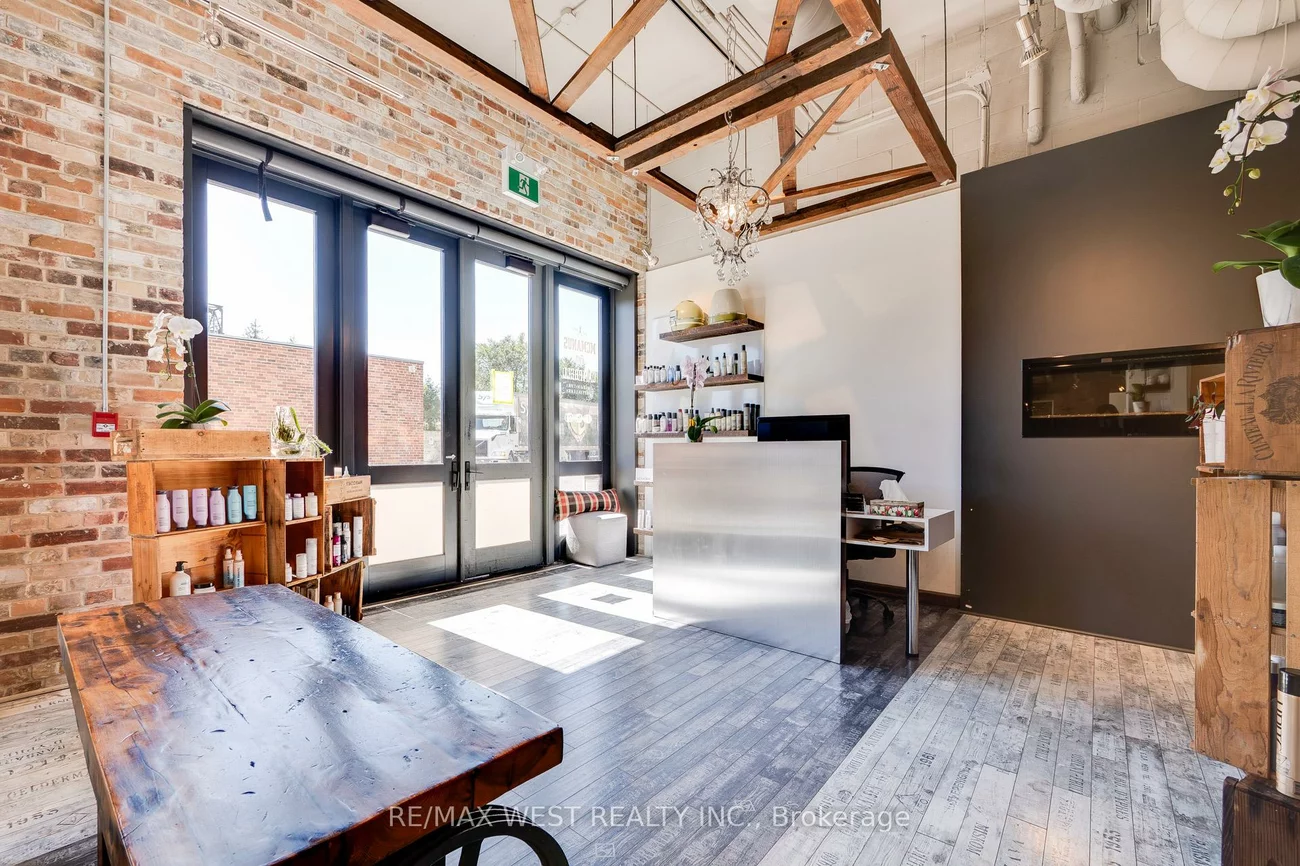 90, Distillery, Waterfront Communities C8, Toronto