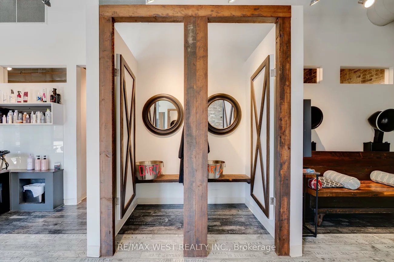 90, Distillery, Waterfront Communities C8, Toronto