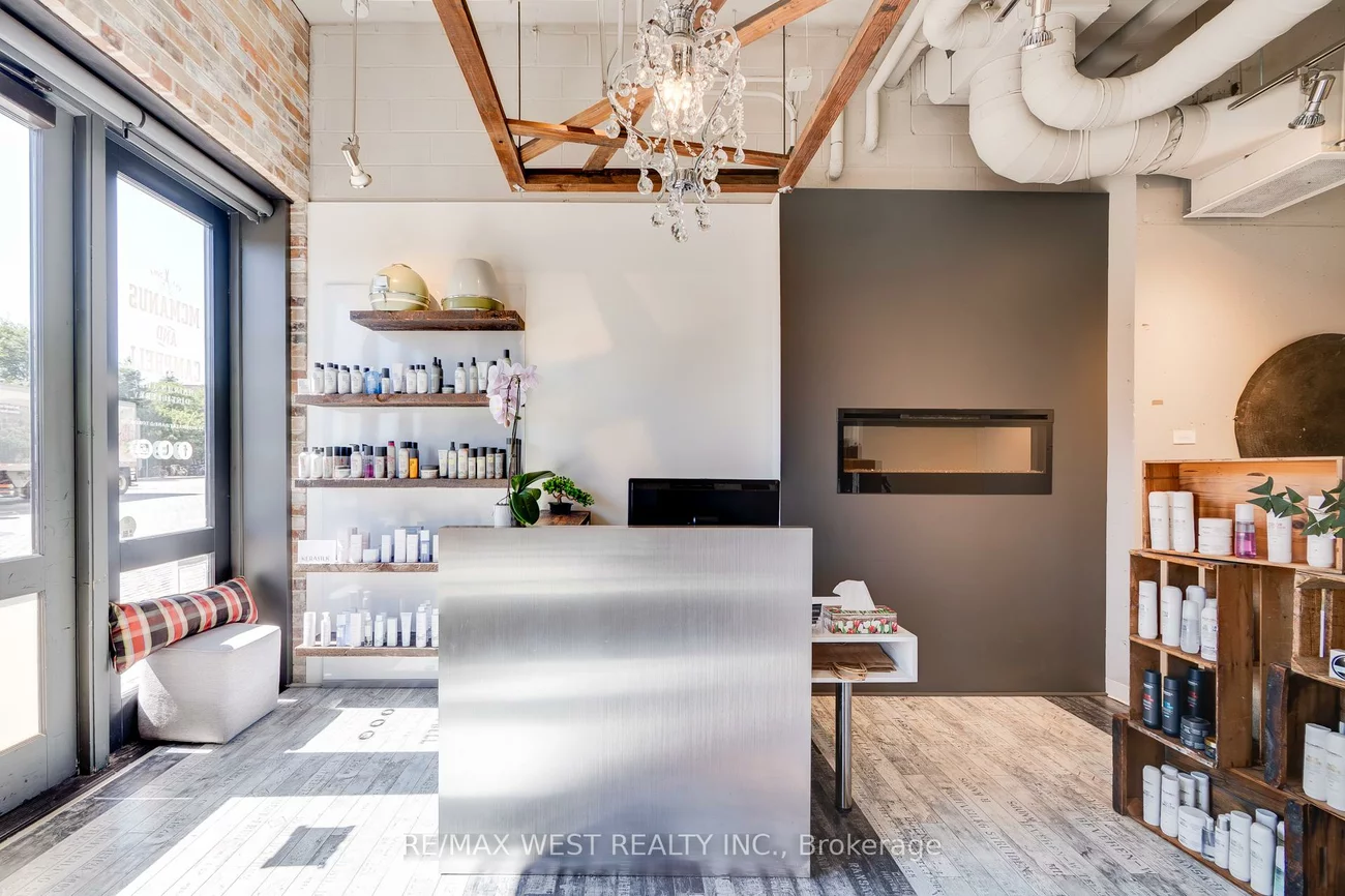 90, Distillery, Waterfront Communities C8, Toronto