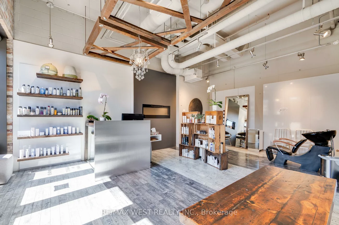 90, Distillery, Waterfront Communities C8, Toronto