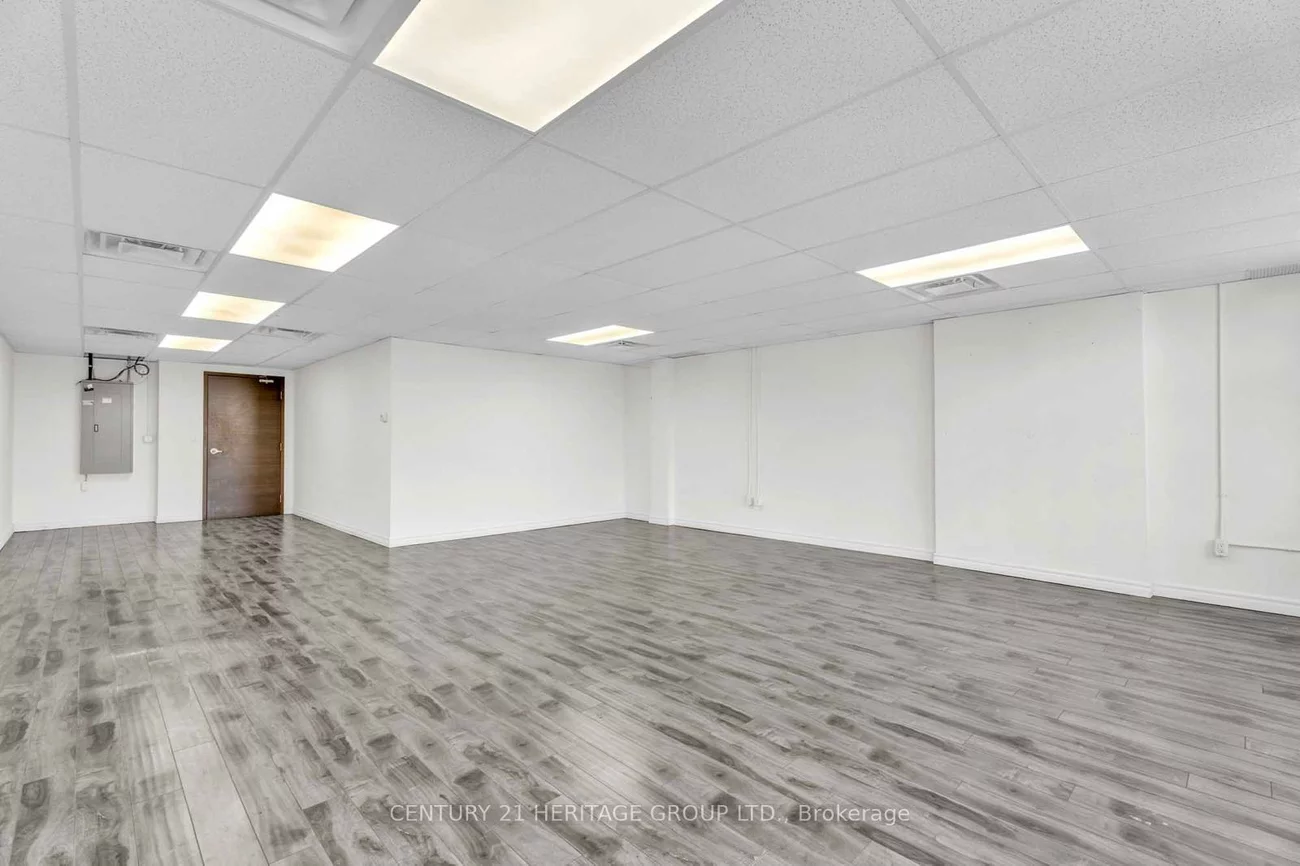 222, Finch, Newtonbrook West, Toronto