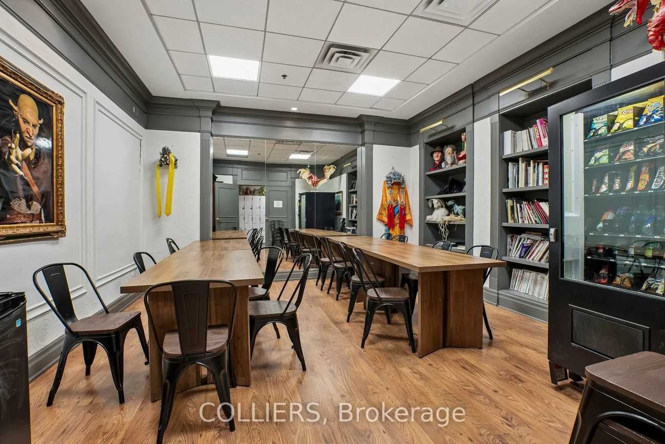 110, Lombard, Church-Yonge Corridor, Toronto