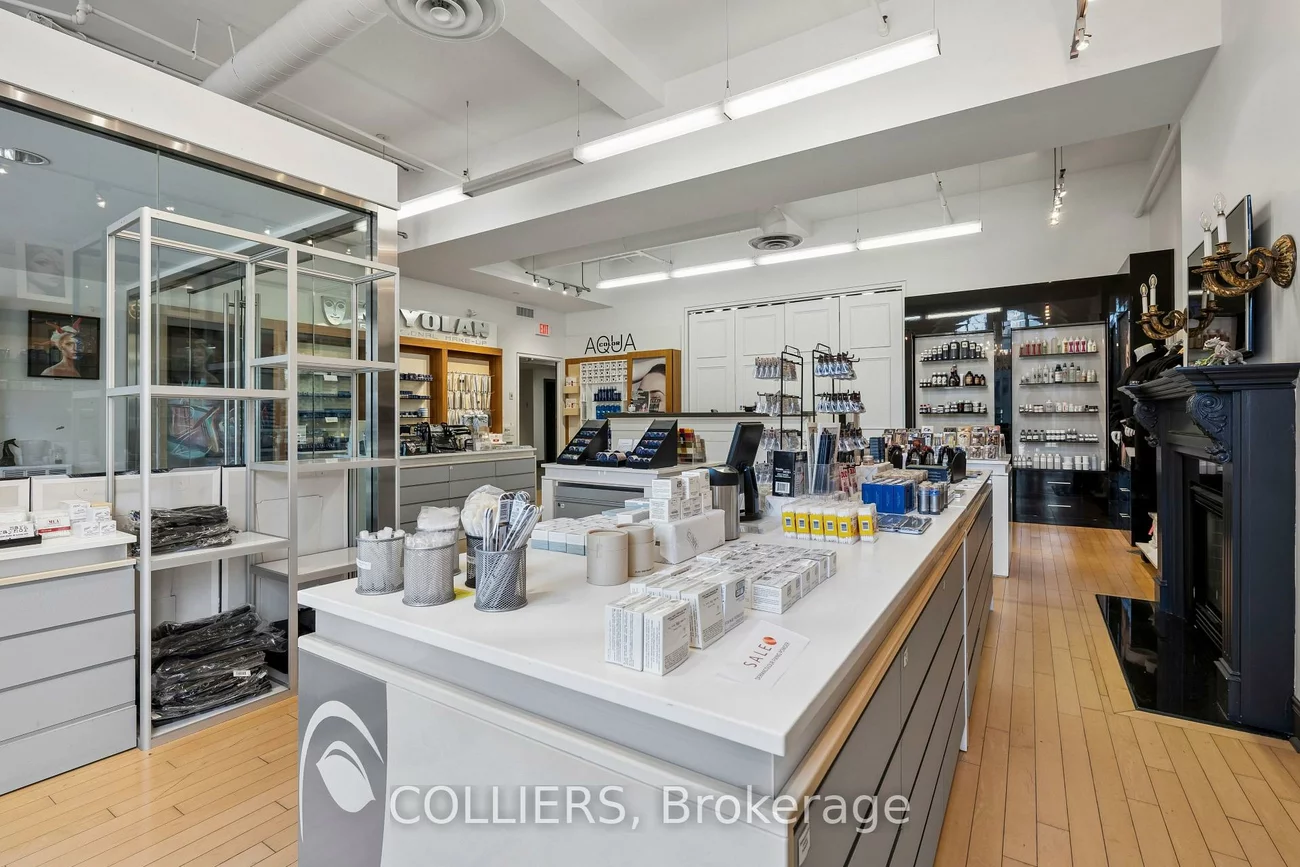 110, Lombard, Church-Yonge Corridor, Toronto