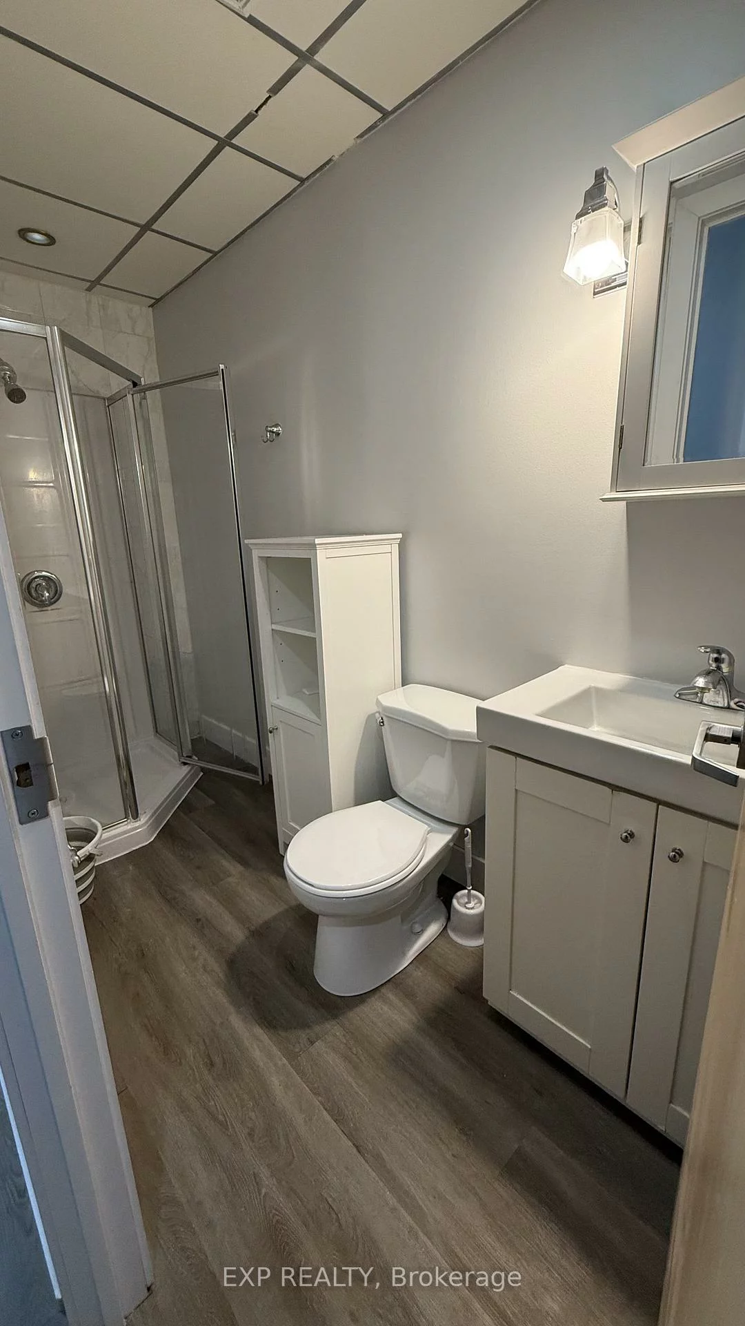 1315, Lawrence, Victoria Village, Toronto