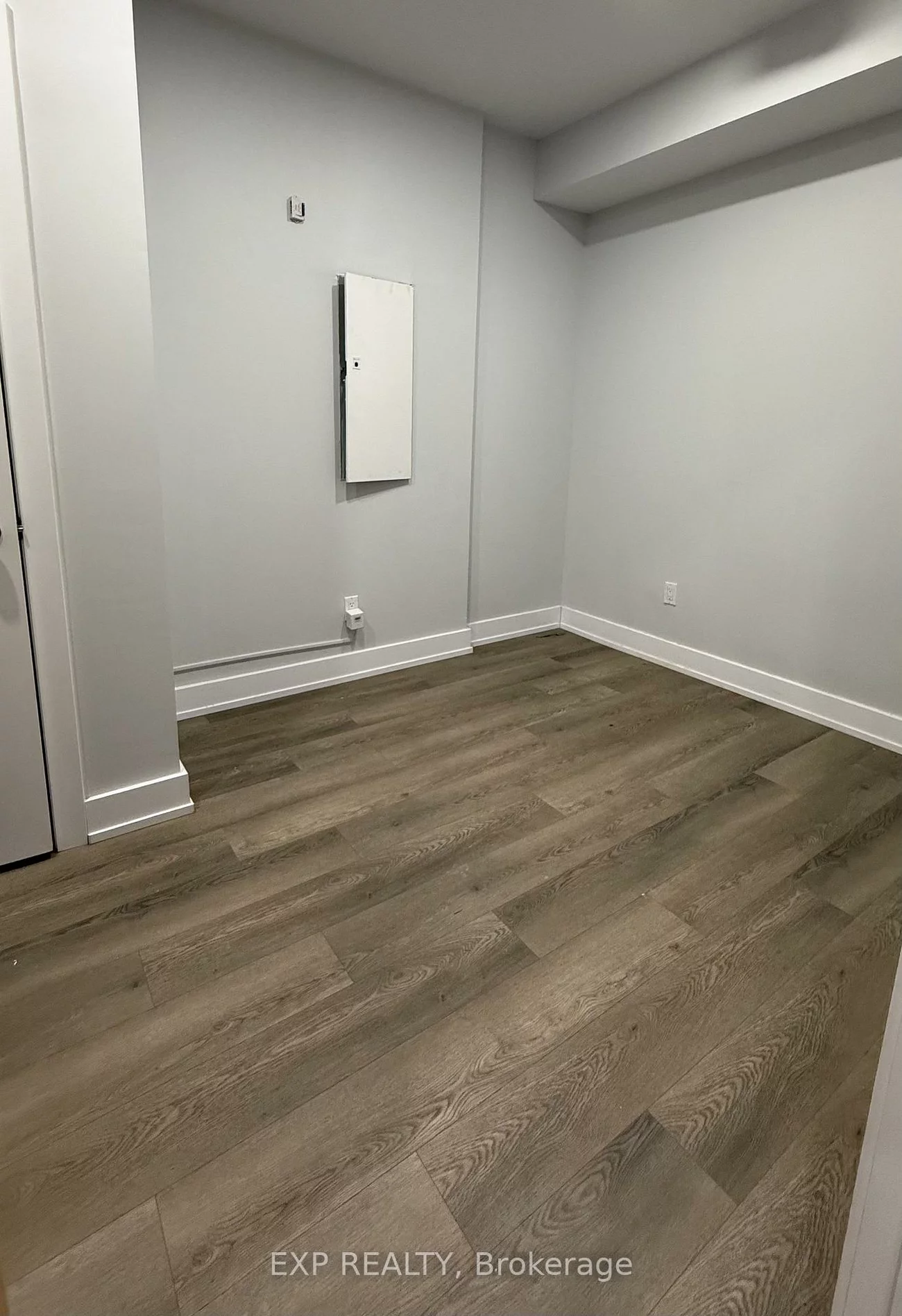 1315, Lawrence, Victoria Village, Toronto