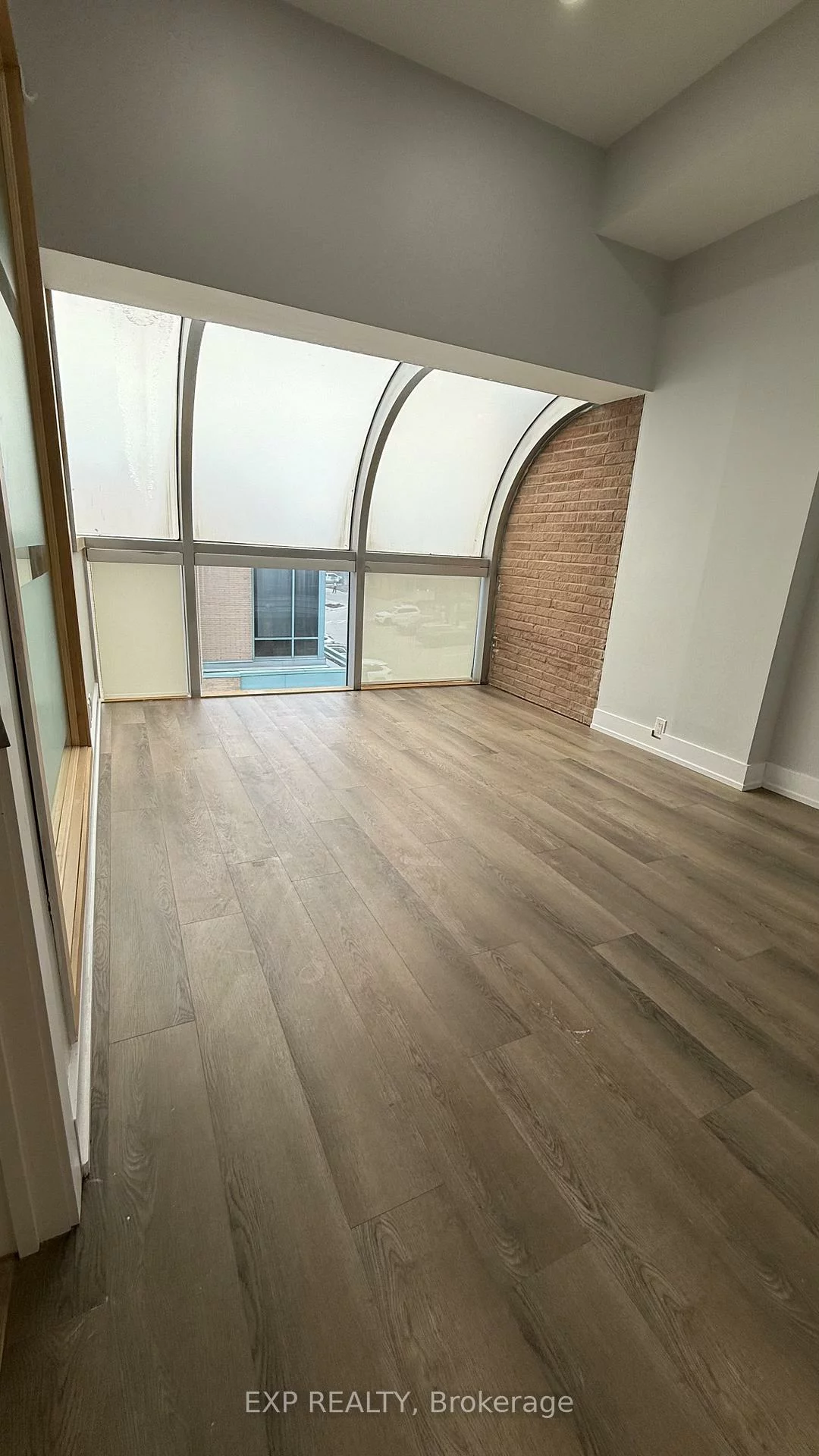 1315, Lawrence, Victoria Village, Toronto