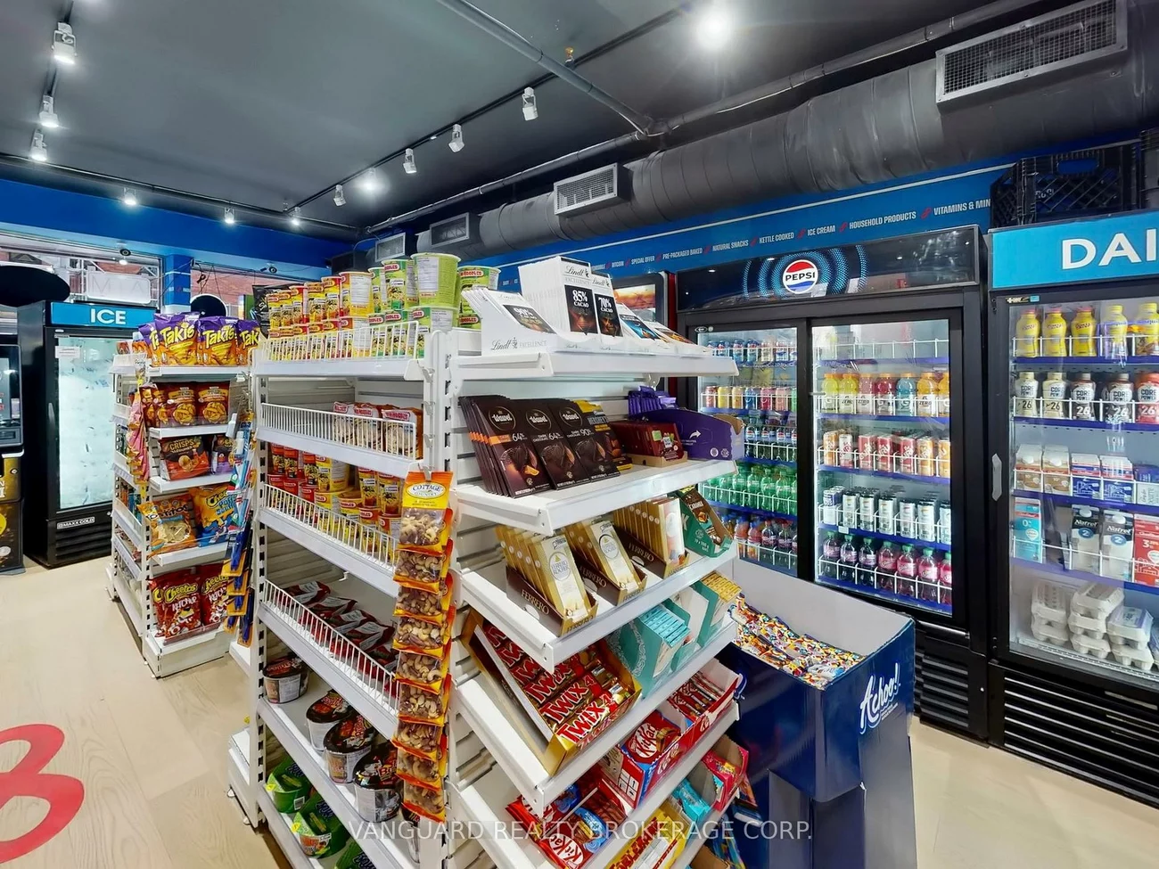 1, Yorkville, Annex, Toronto