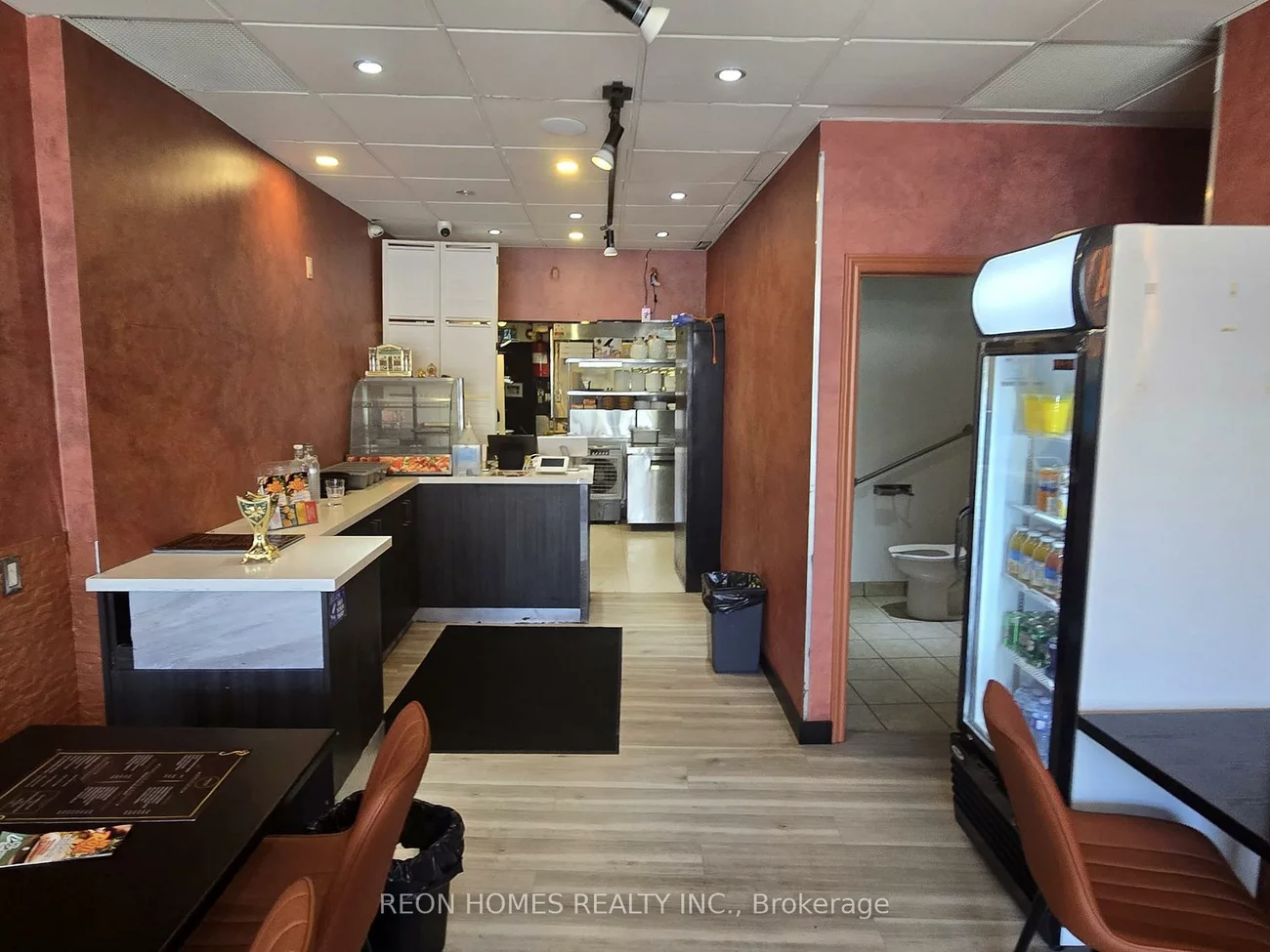 3334, Yonge, Lawrence Park North, Toronto