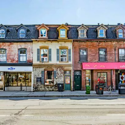 243, Gerrard, Moss Park, Toronto