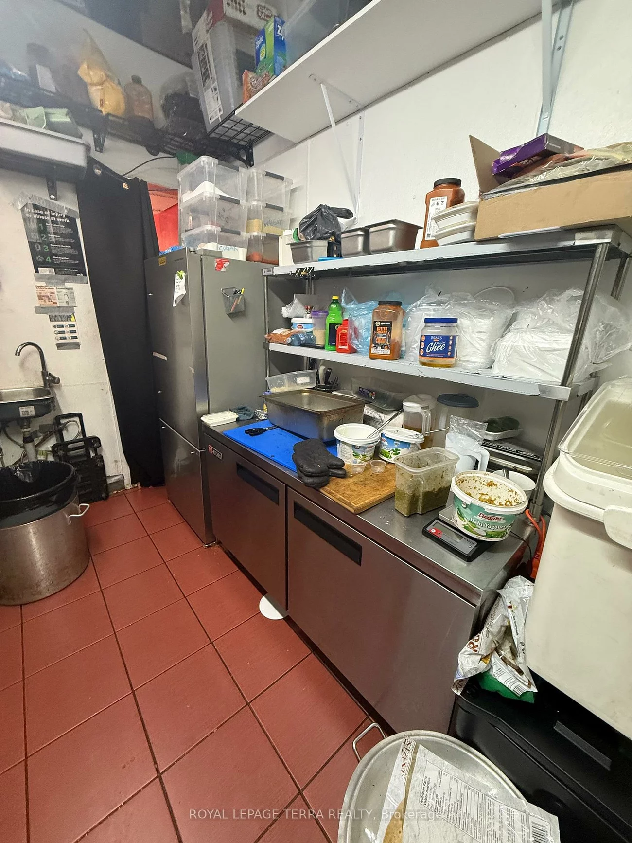 16, Mallard, Banbury-Don Mills, Toronto