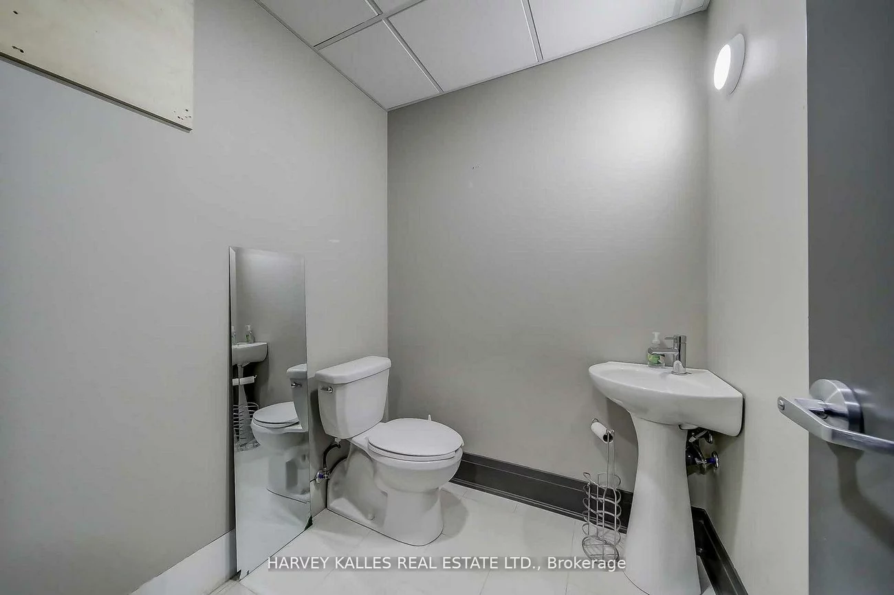 2078, Avenue, Bedford Park-Nortown, Toronto