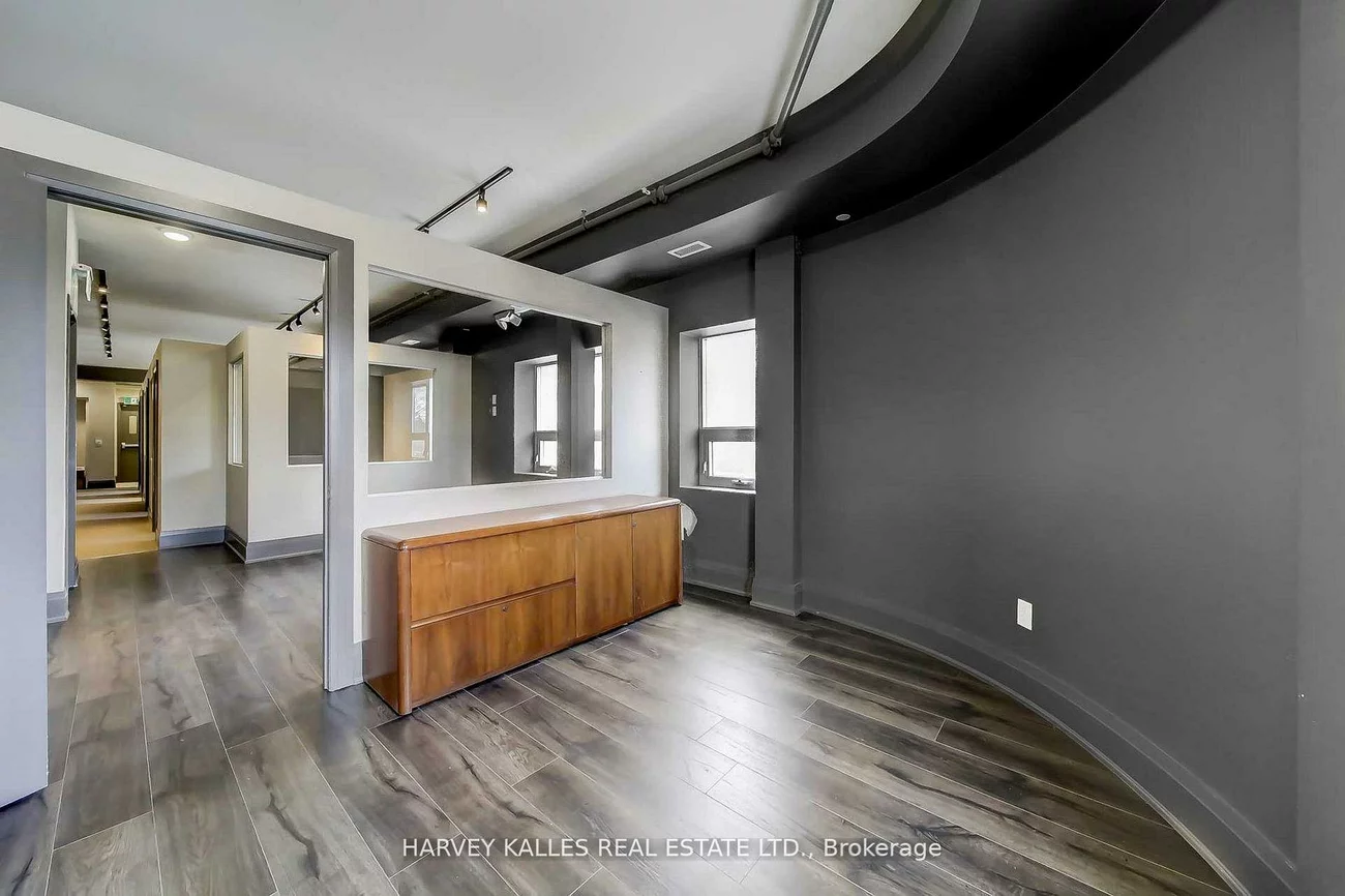2078, Avenue, Bedford Park-Nortown, Toronto