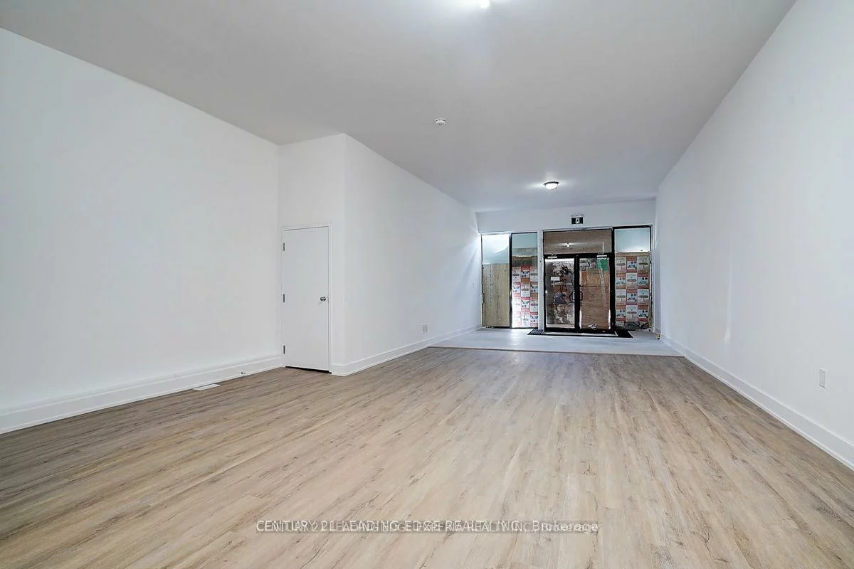 349, Spadina, Kensington-Chinatown, Toronto