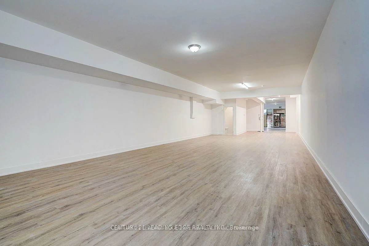 349, Spadina, Kensington-Chinatown, Toronto