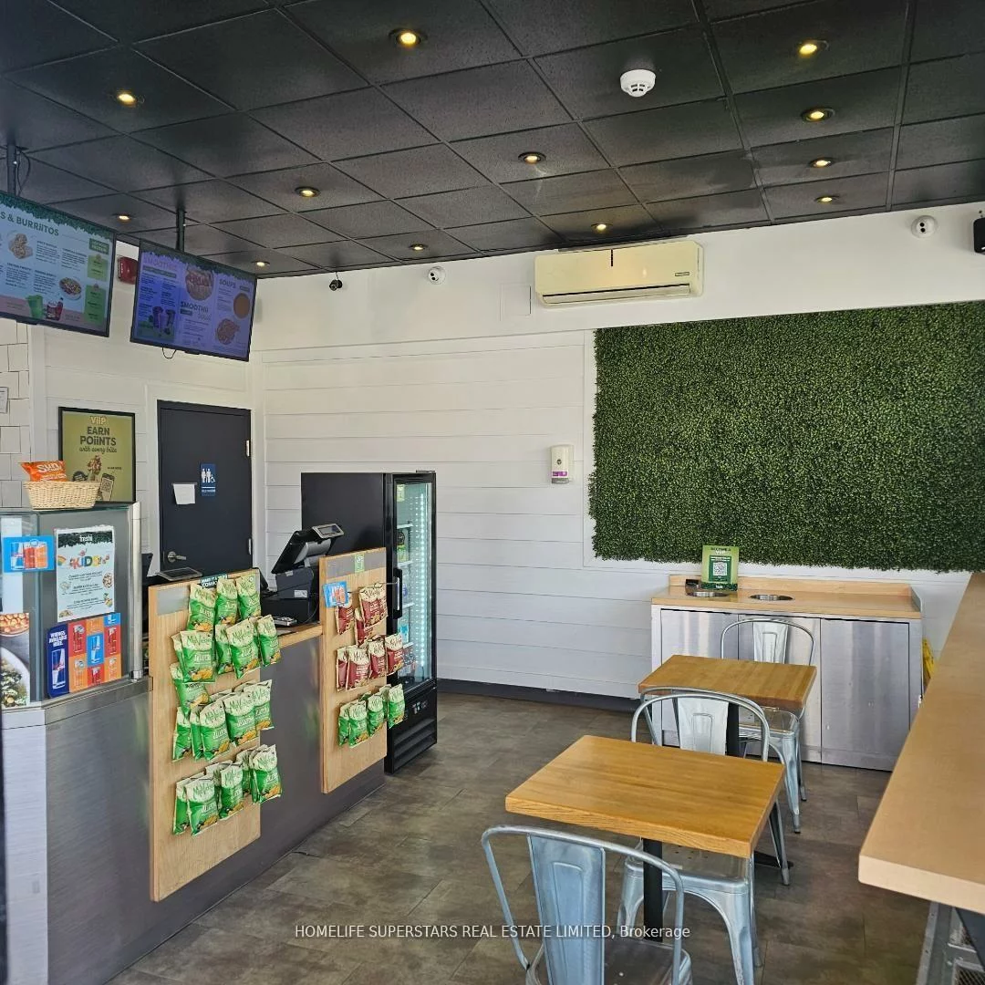 1853, Avenue Rd, Bedford Park-Nortown, Toronto