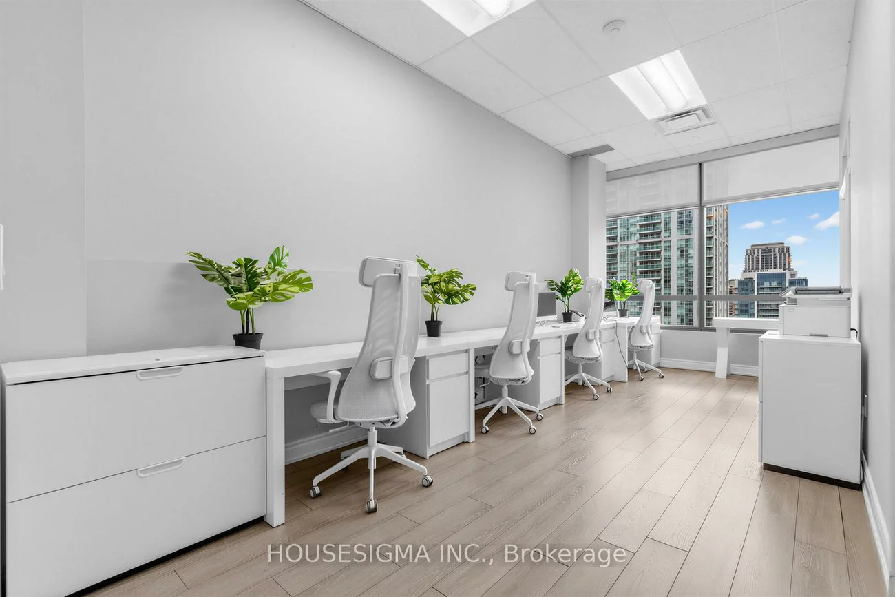 4789, Yonge, Willowdale East, Toronto