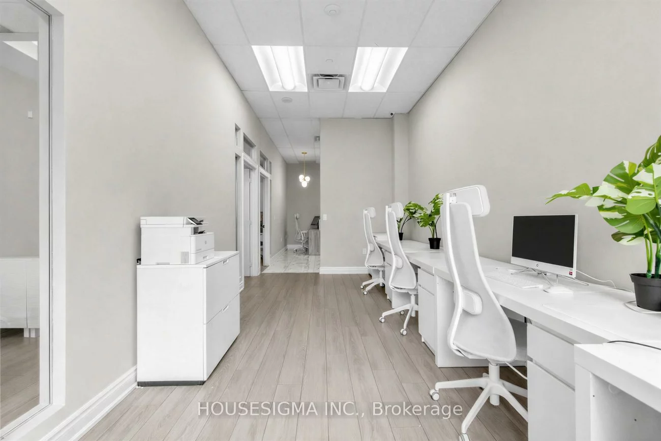 4789, Yonge, Willowdale East, Toronto