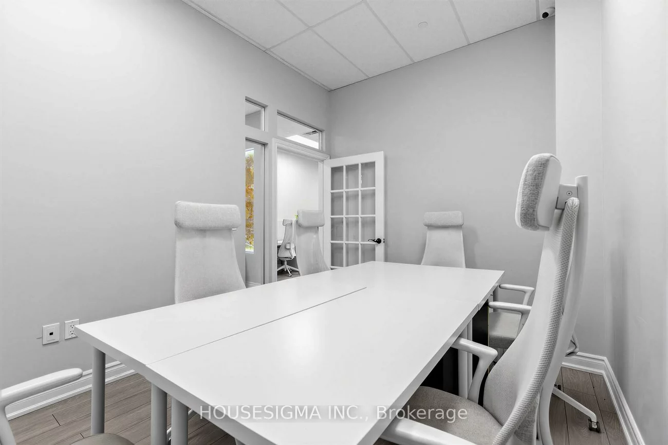 4789, Yonge, Willowdale East, Toronto