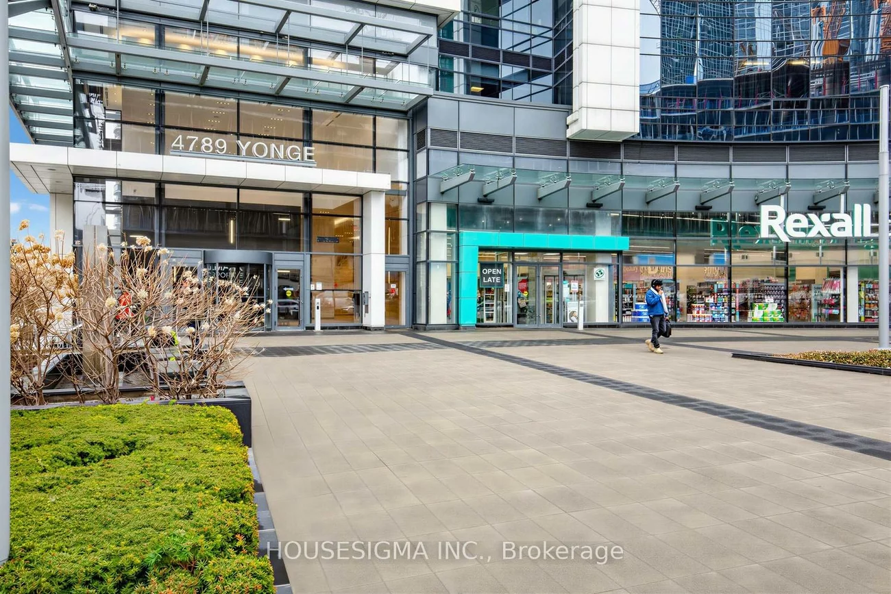 4789, Yonge, Willowdale East, Toronto