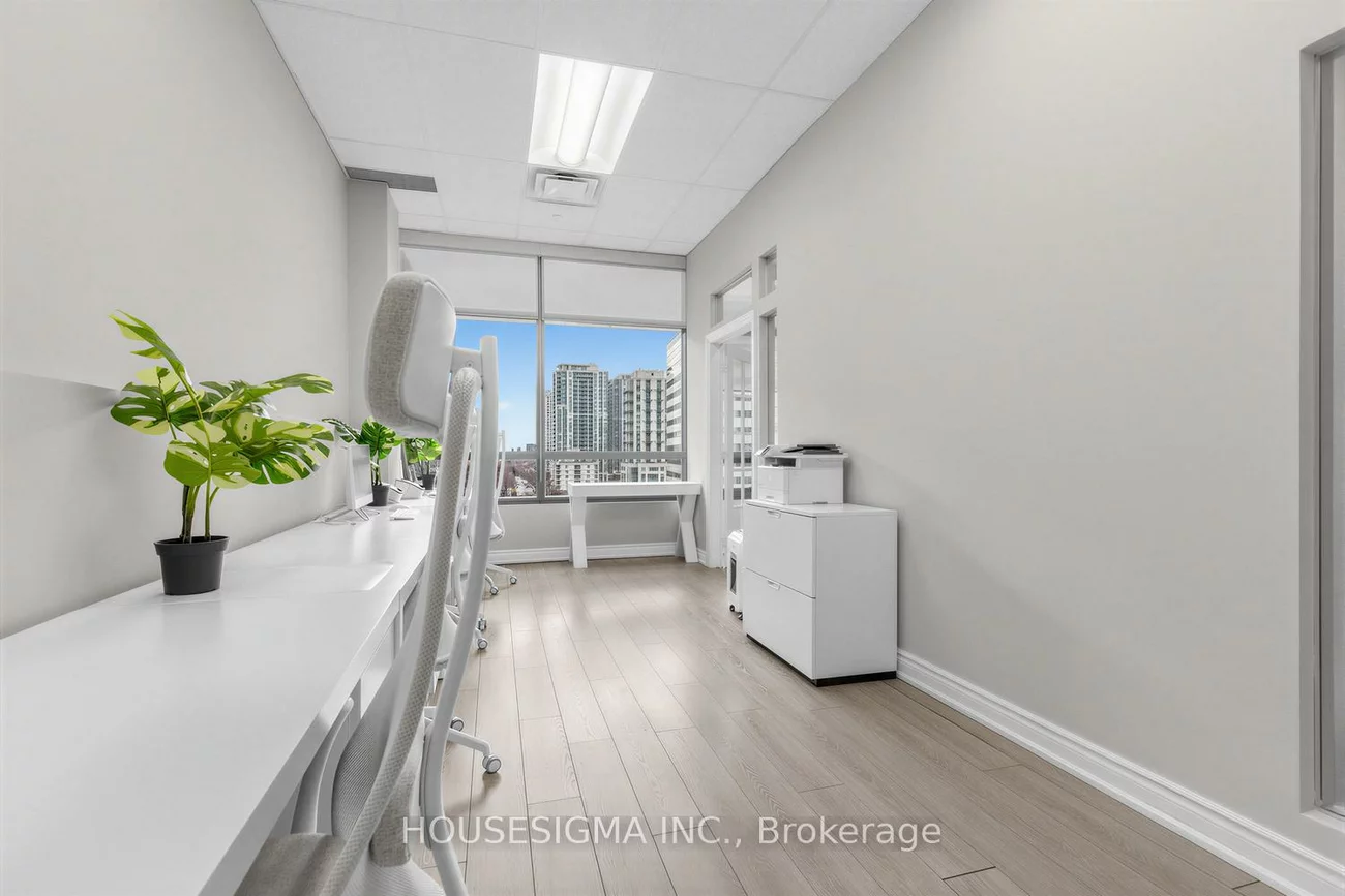 4789, Yonge, Willowdale East, Toronto