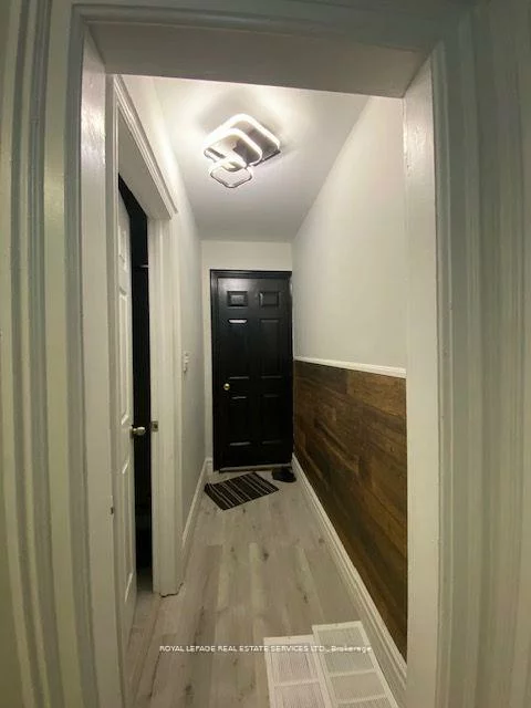 206, Carlton, Cabbagetown-South St. James Town, Toronto