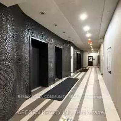 Commercial for sale, 4750, Yonge, Lansing-Westgate, Toronto
