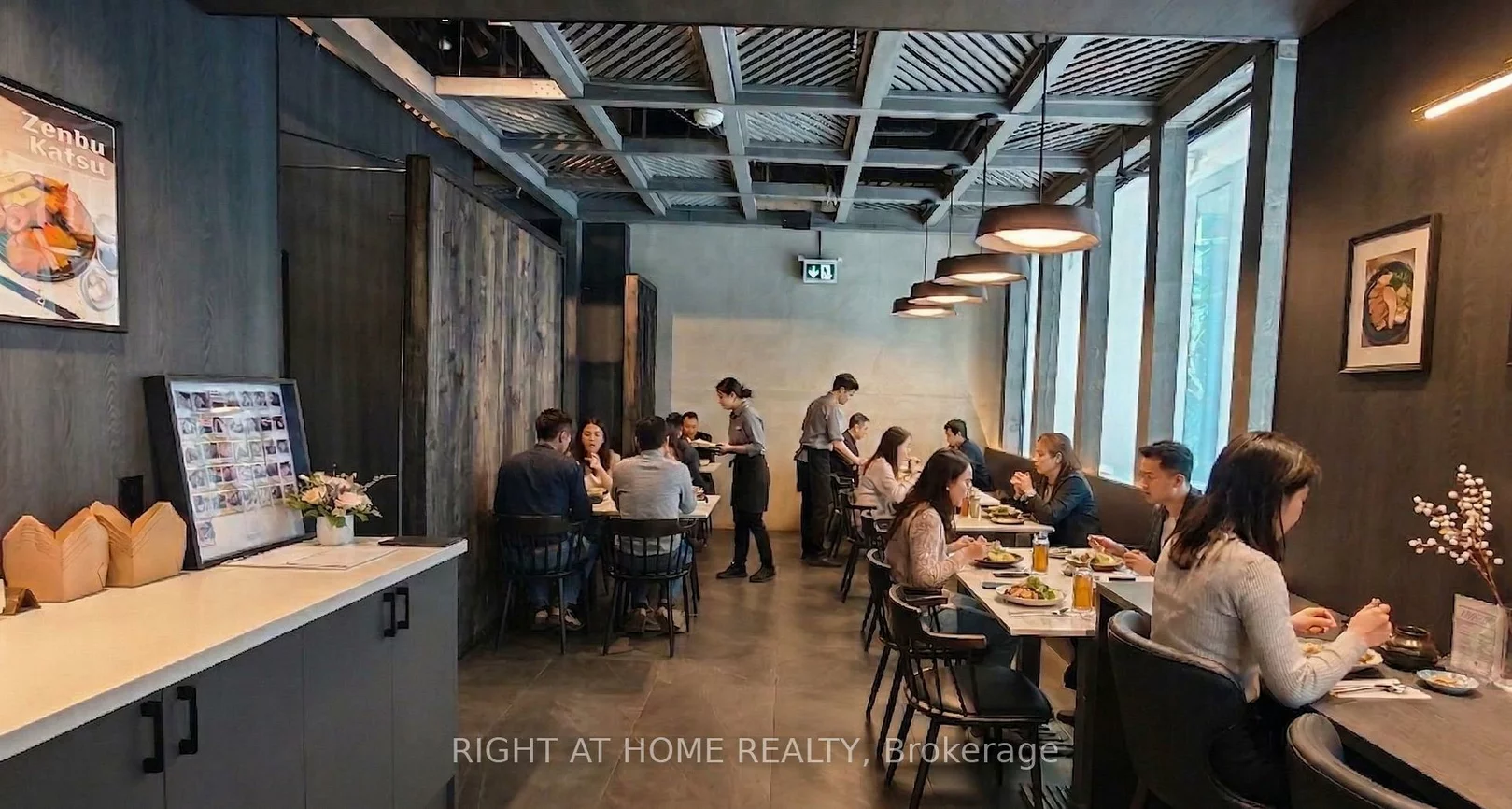 6, Eglinton, Mount Pleasant West, Toronto