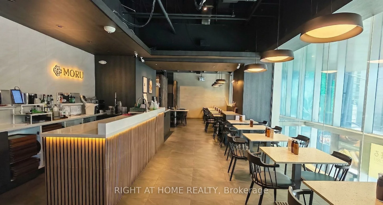 6, Eglinton, Mount Pleasant West, Toronto