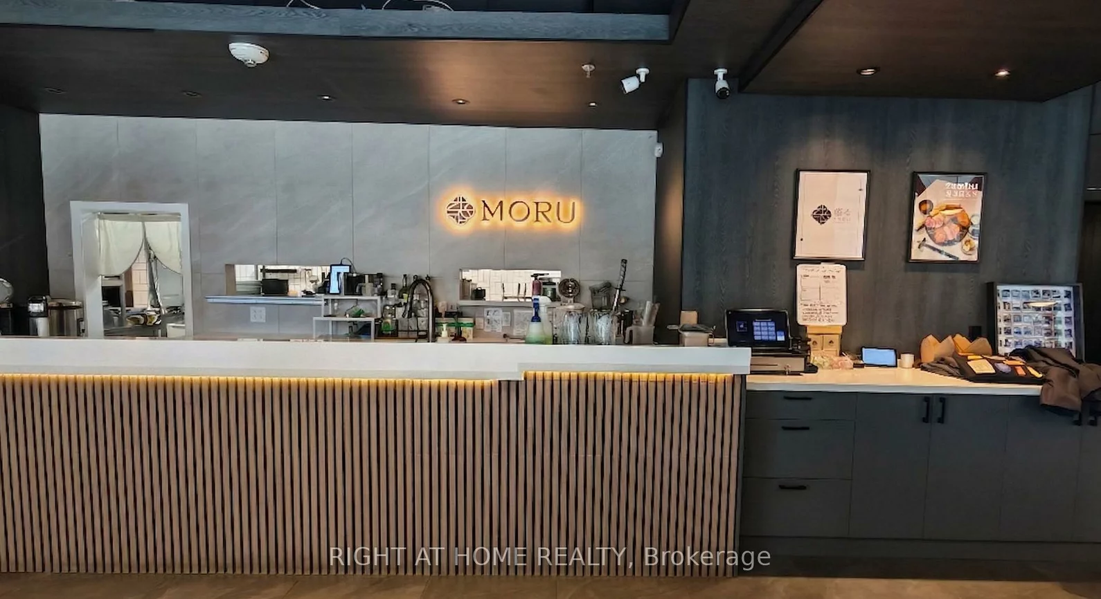 6, Eglinton, Mount Pleasant West, Toronto