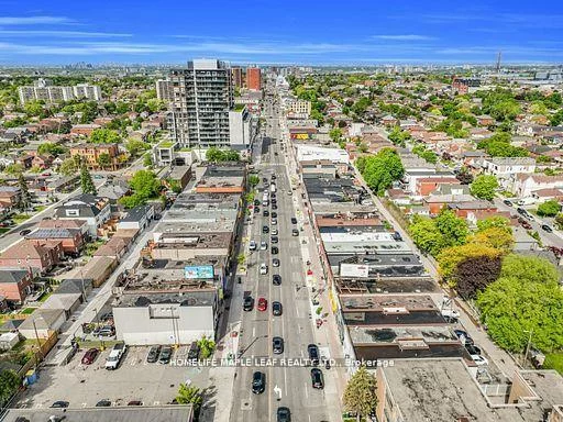 1471, Eglinton, Oakwood Village, Toronto