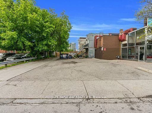 1471, Eglinton, Oakwood Village, Toronto