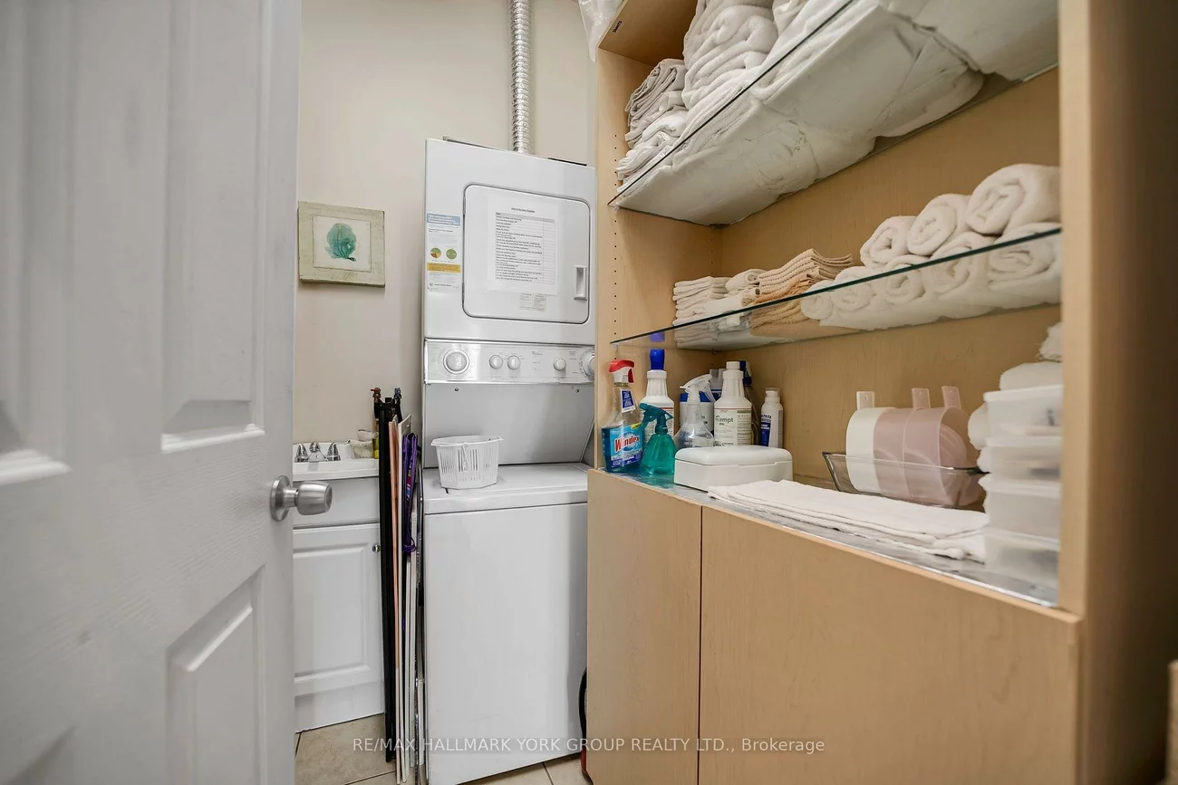 2012, Sheppard, Pleasant View, Toronto