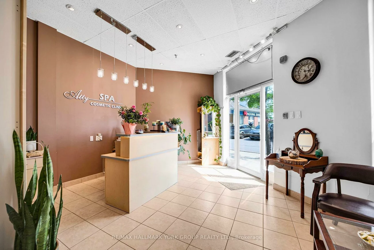 2012, Sheppard, Pleasant View, Toronto