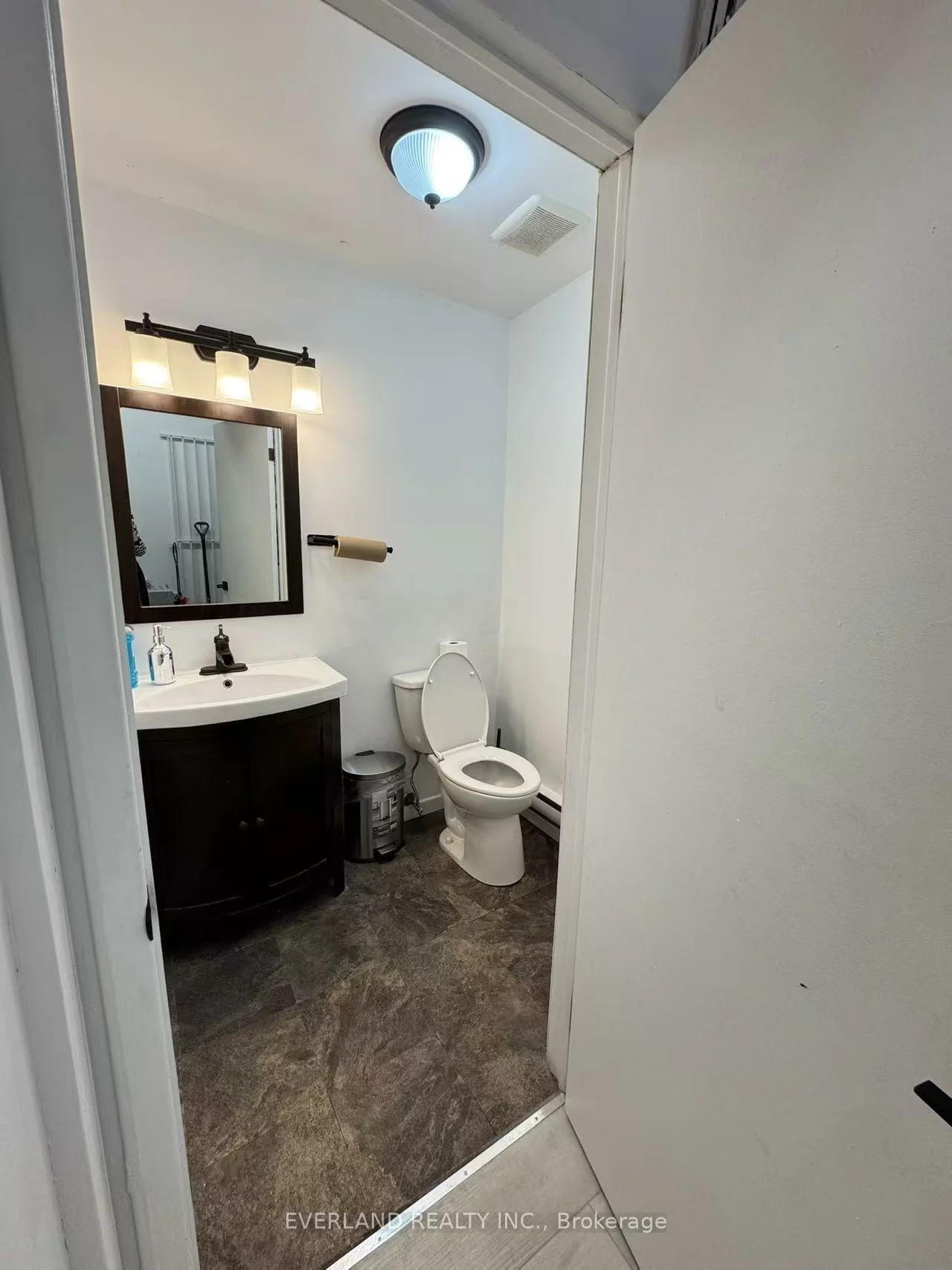 2515, Yonge, Mount Pleasant East, Toronto