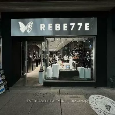 2515, Yonge, Mount Pleasant East, Toronto