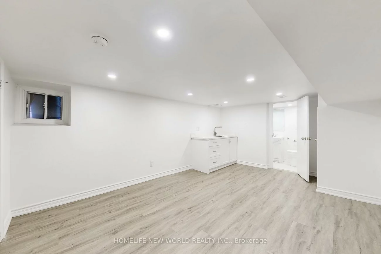 38, Kensington, Kensington-Chinatown, Toronto