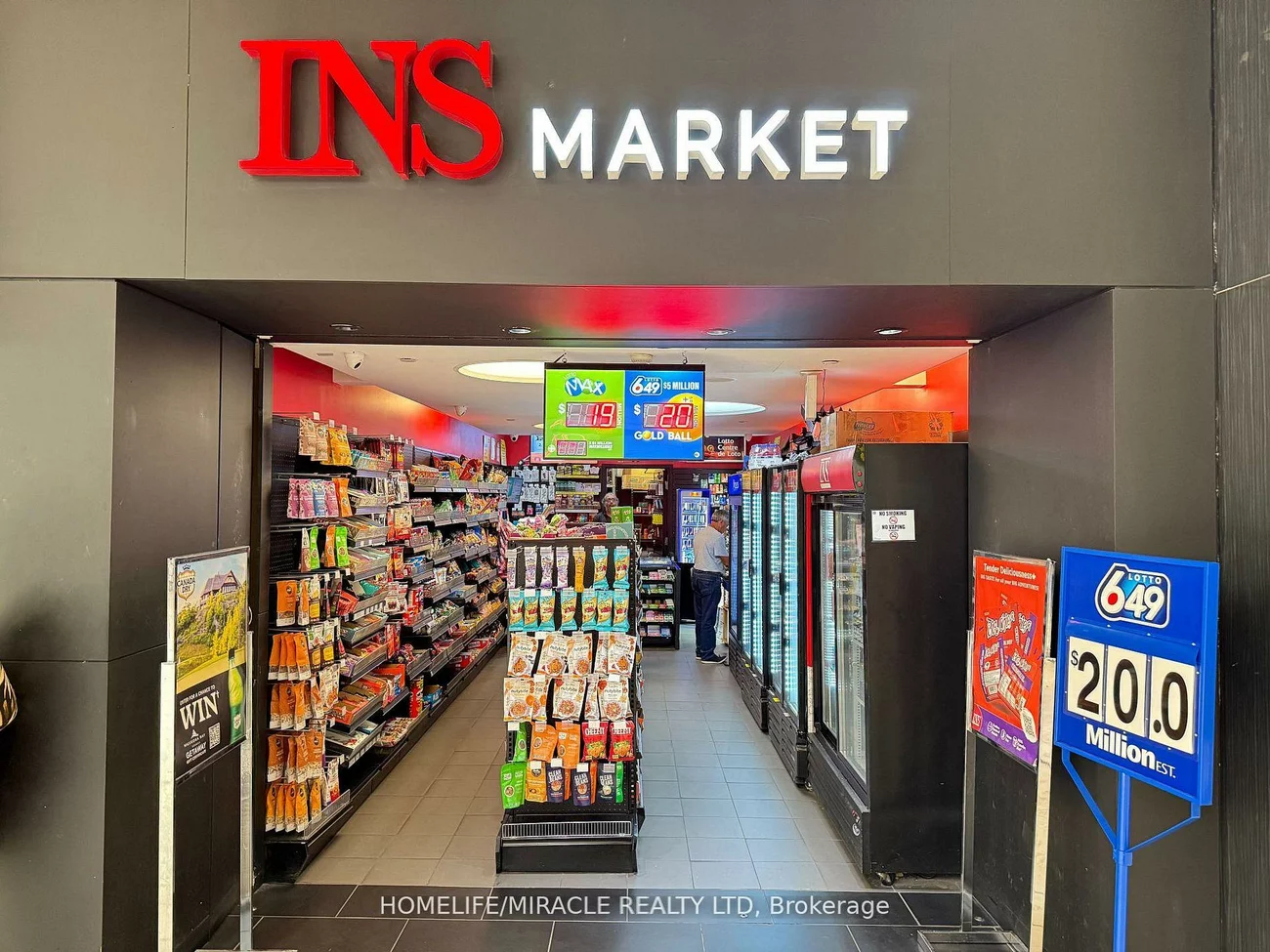 900, Dufferin, Dufferin Grove, Toronto